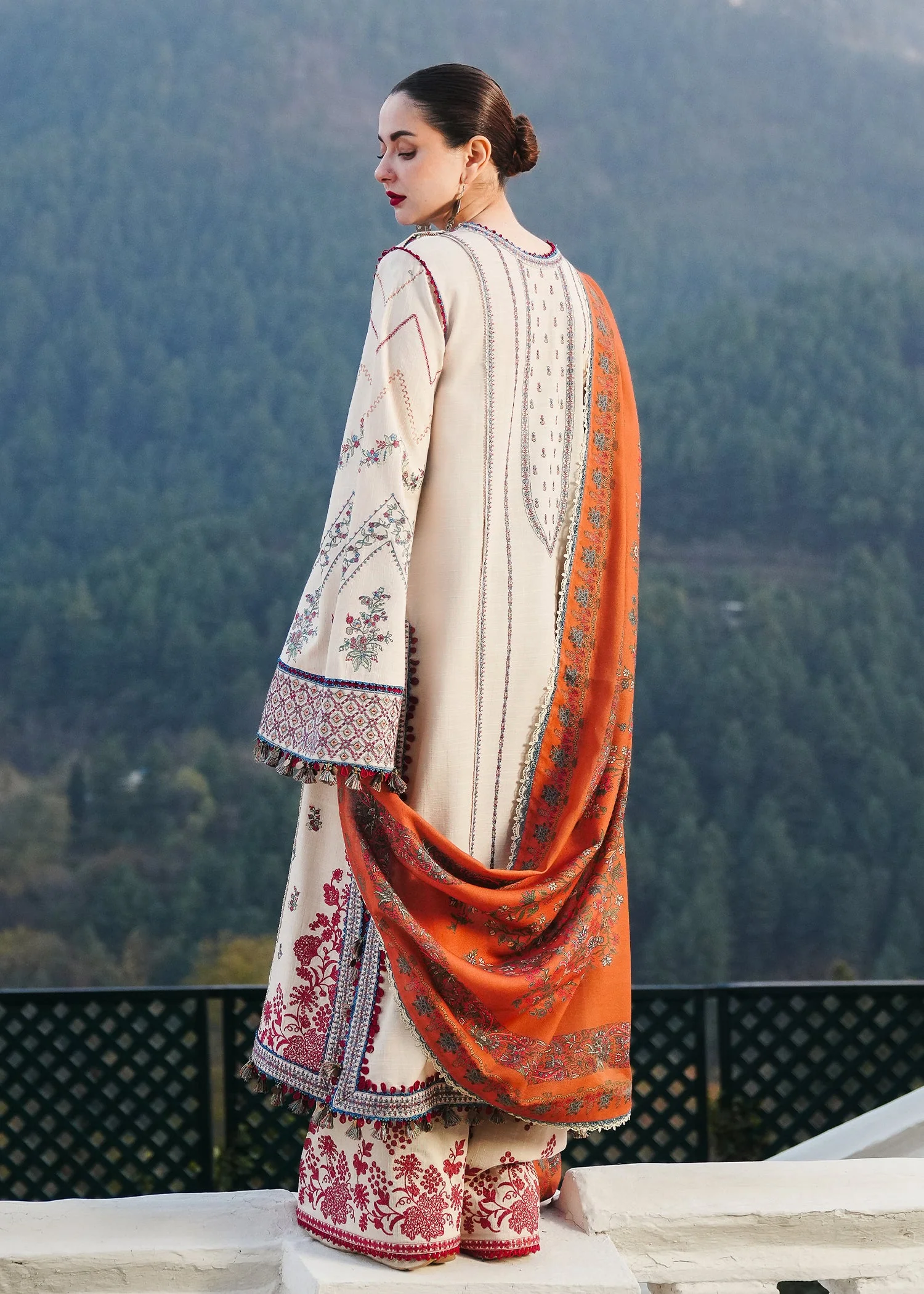 Almas - Image 5