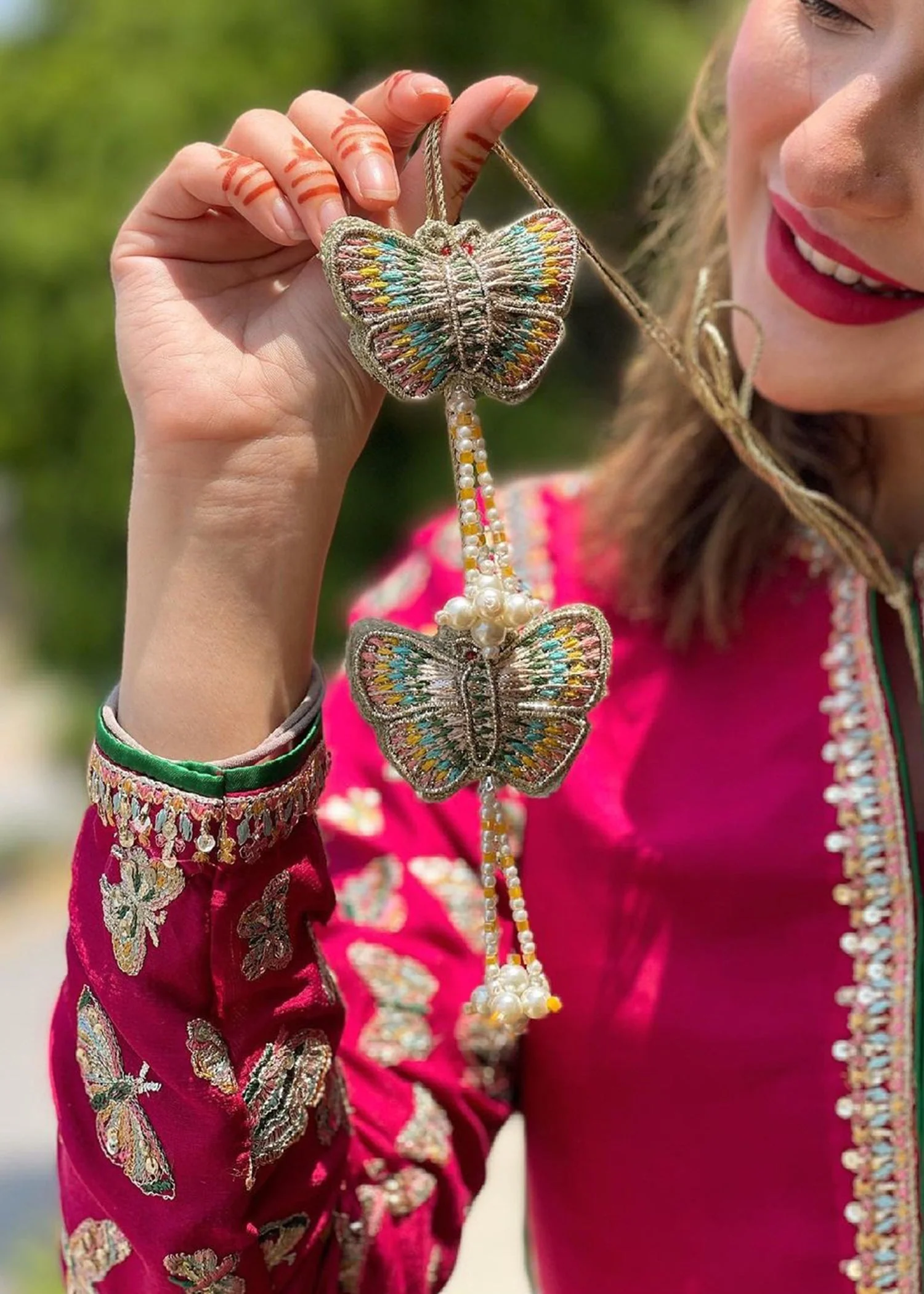 Hania Amir's Outfit - Image 5