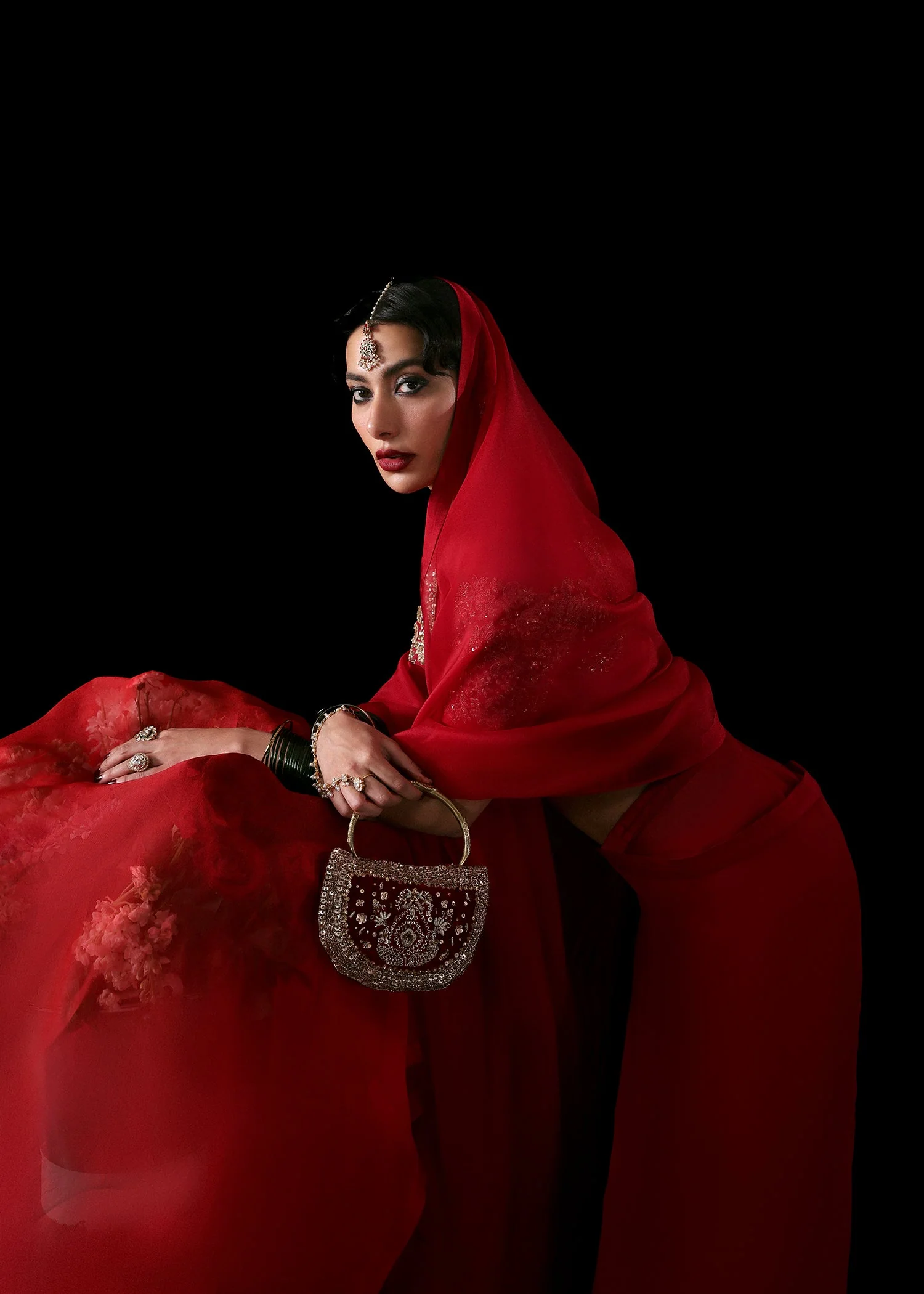 kaneez - Image 2