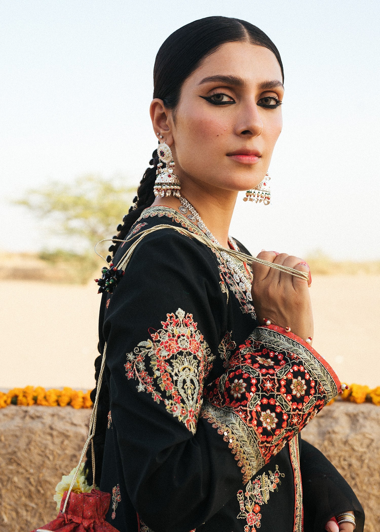 Koyel (Black) - Image 3