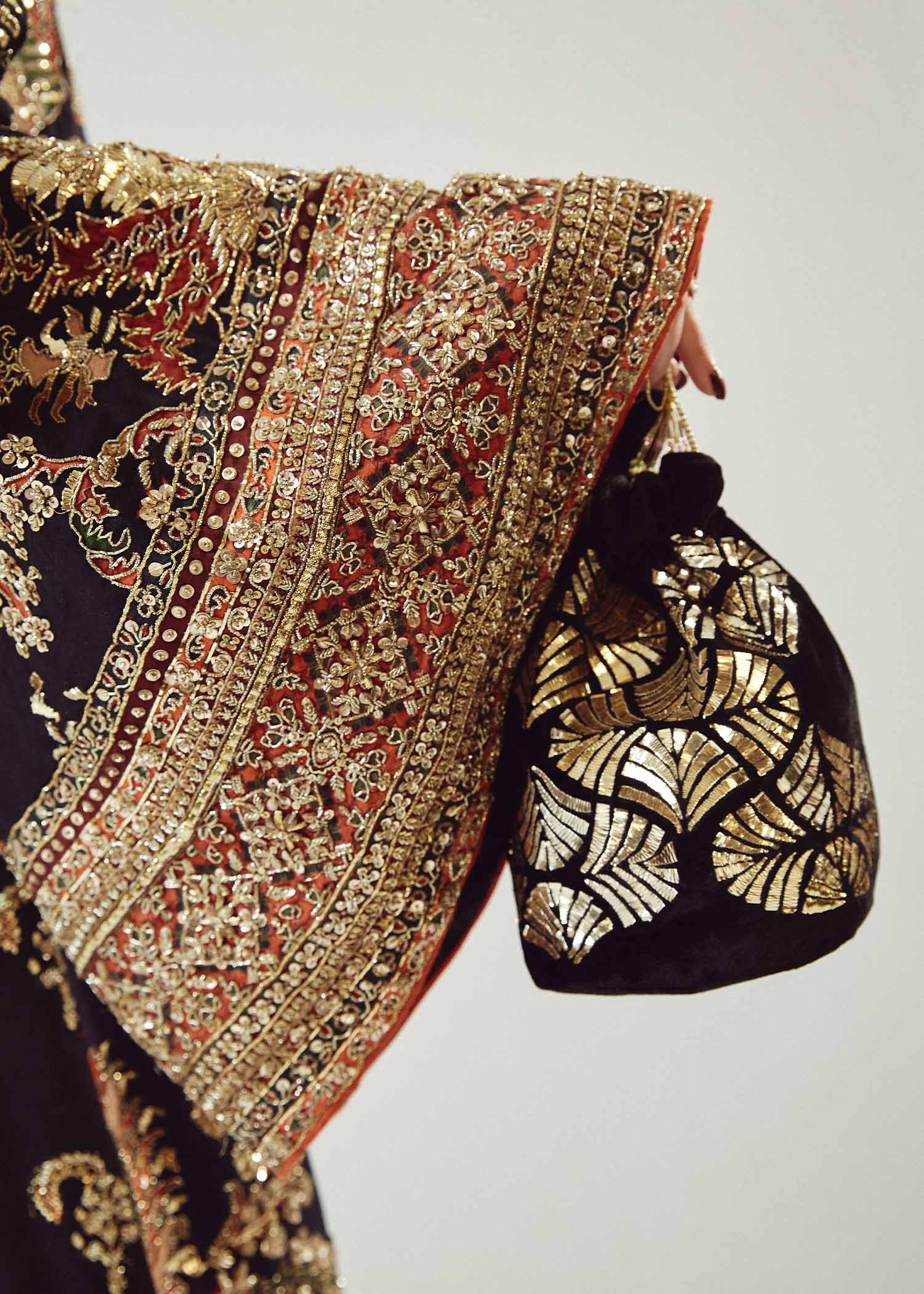 Qamer - Image 10
