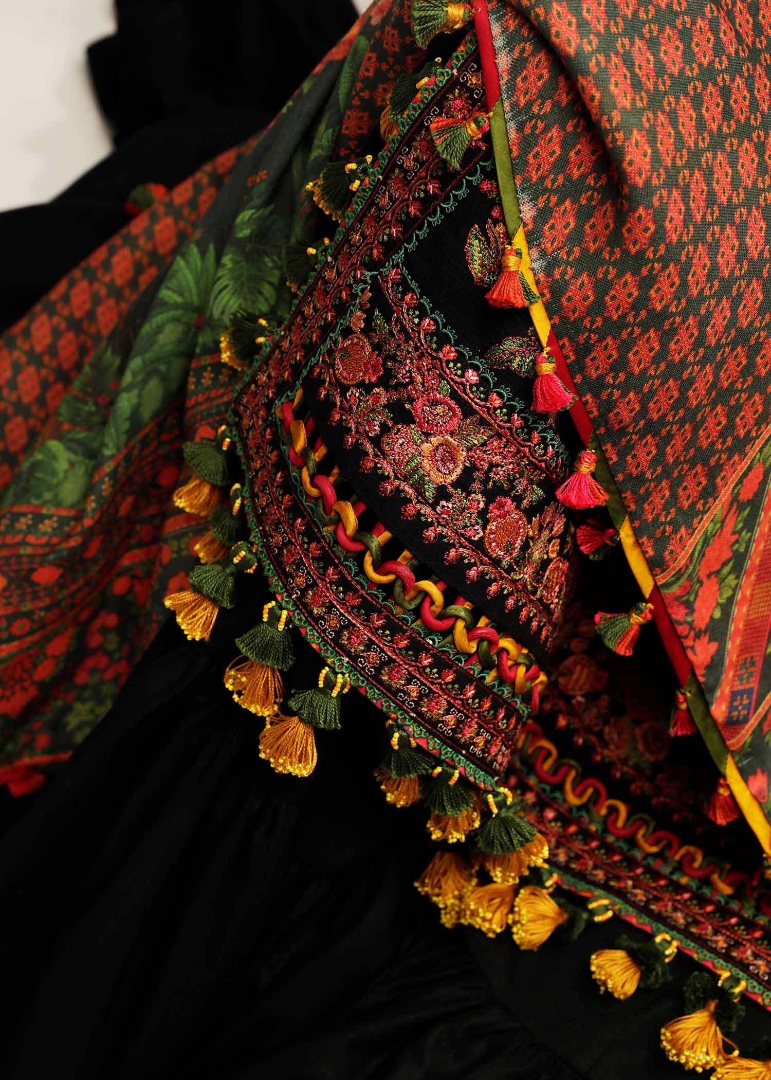 Raat - Image 8