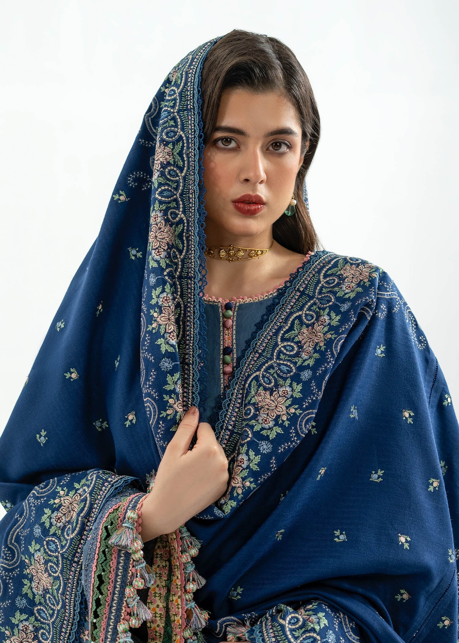Saya - Image 9
