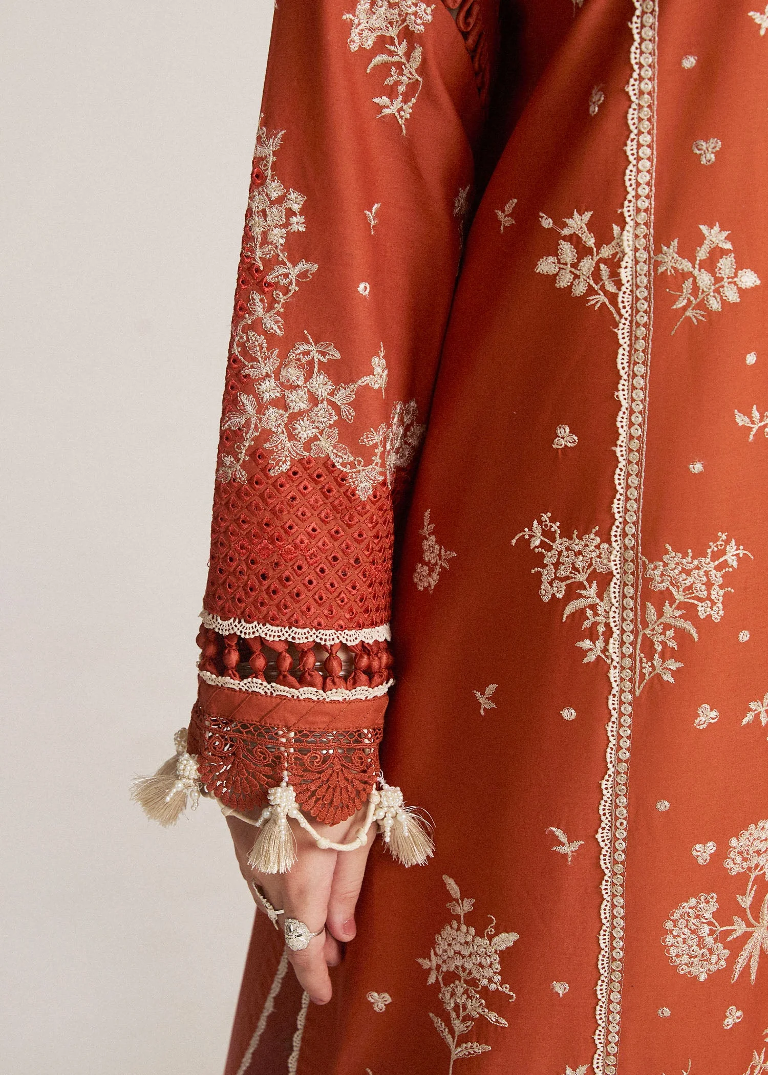 Sienna - Image 4